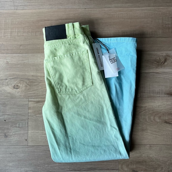 New Urban Outfitters Ombré Jeans - Picture 2 of 8